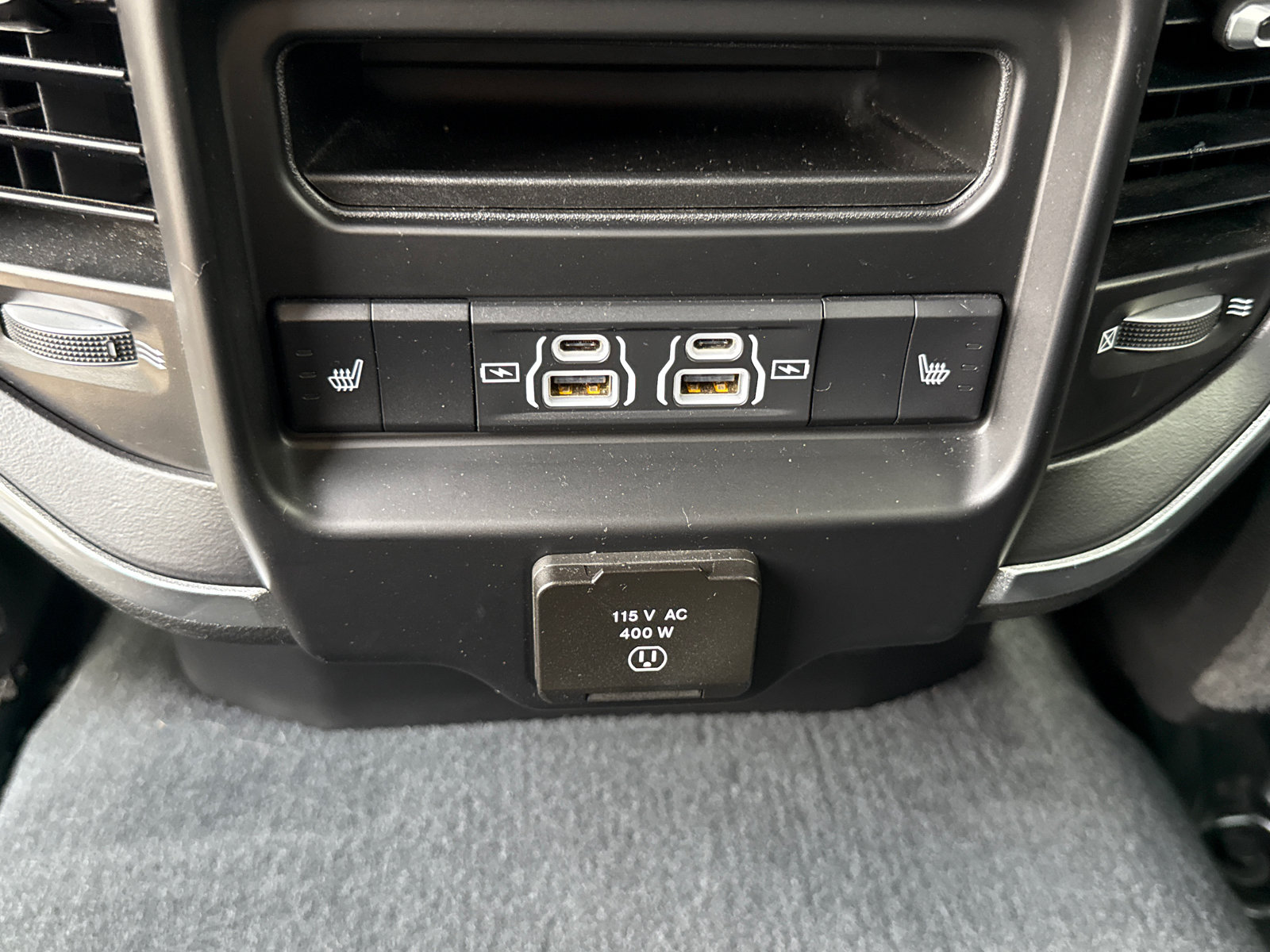 Used 2022 RAM 2500 Laramie AWD/4WD image 27