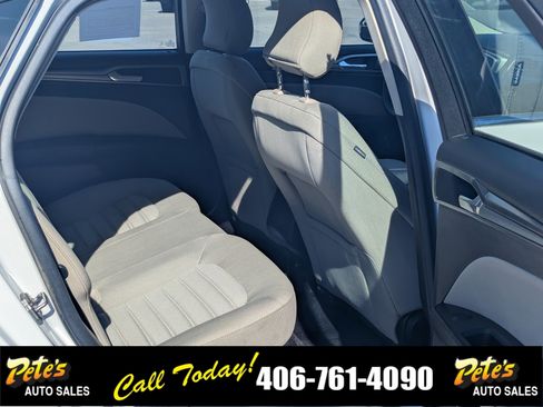 Used 2017 Ford Fusion S image 11