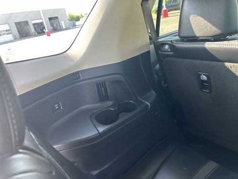 Used 2024 Honda Pilot EX-L image 27
