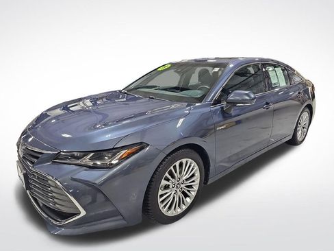 Used 2019 Toyota Avalon Limited w/ Advanced Safety Package image 9