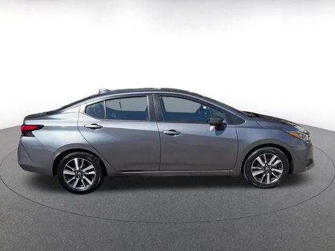 Used 2025 Nissan Versa SV FWD image 13