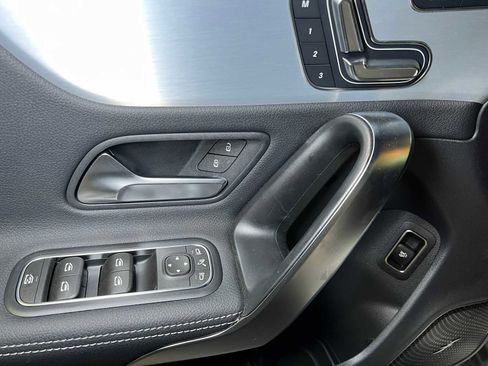 New 2025 Mercedes-Benz CLA 35 AMG 4MATIC image 18