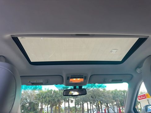 Used 2012 Lexus RX 350 FWD w/ Premium Pkg image 28