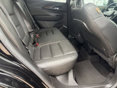 Used 2023 Chevrolet TrailBlazer ACTIV image 11