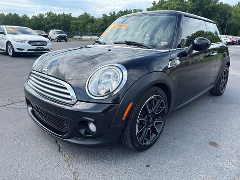 Used 2013 MINI Cooper Hardtop FWD image 2