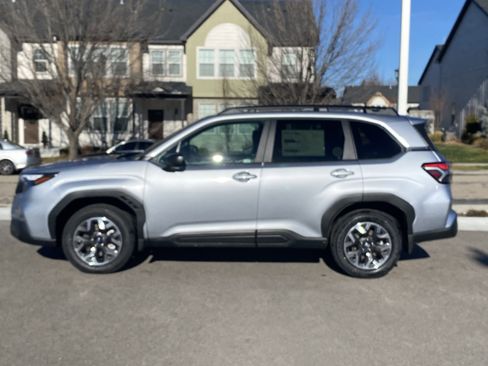 New 2026 Subaru Forester Premium image 3