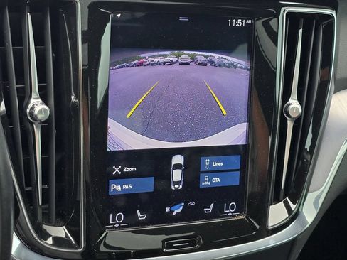 Used 2020 Volvo S60 T5 Momentum w/ Protection Package FWD image 9