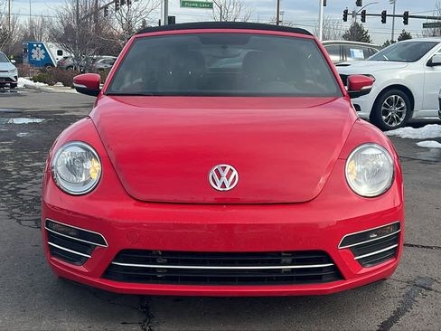 Used 2019 Volkswagen Beetle 2.0T S image 2
