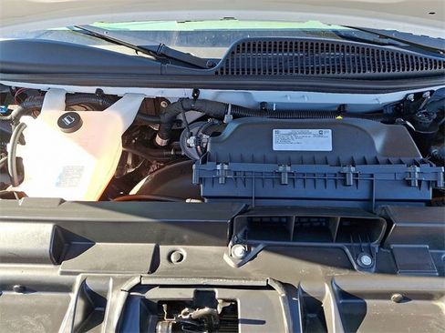 Used 2024 GMC Savana 2500 w/ Driver Convenience Package image 28