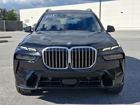 Used 2023 BMW X7 xDrive40i w/ Executive Package image 6