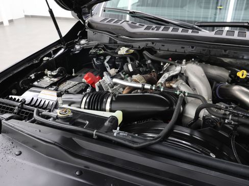 Used 2023 Ford F350 XLT w/ 360-Degree Camera Package image 22