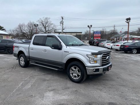 Used 2017 Ford F150 XLT w/ Equipment Group 302A Luxury image 7