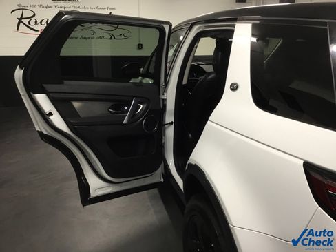 Used 2021 Land Rover Discovery Sport S image 29