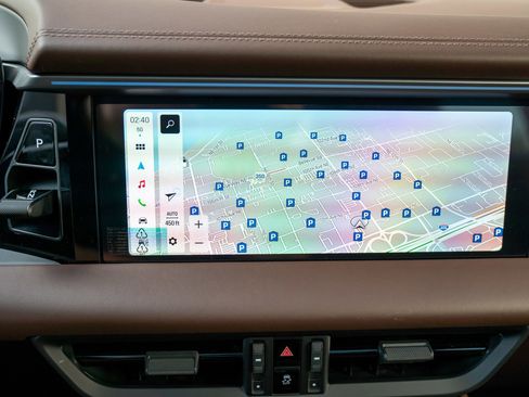 New 2025 Porsche Macan Turbo Electric image 17