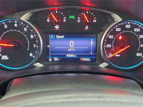 Used 2023 Chevrolet Equinox RS image 38