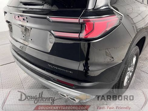 Used 2025 GMC Acadia Elevation FWD image 15