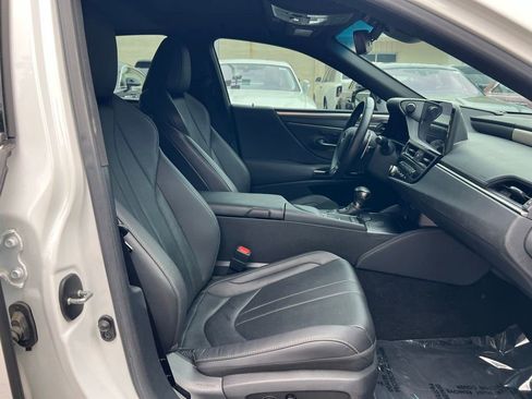 Used 2022 Lexus ES 350 F Sport w/ Accessory Package 2 FWD image 11