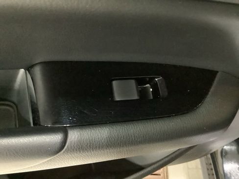 Used 2017 MAZDA CX-5 Touring w/ Preferred Equipment Package image 25