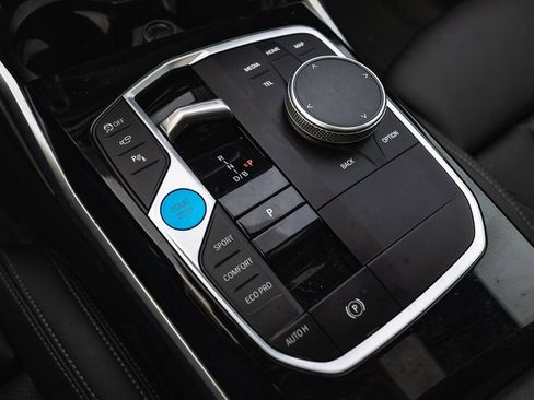 Used 2024 BMW i4 xDrive40i image 19