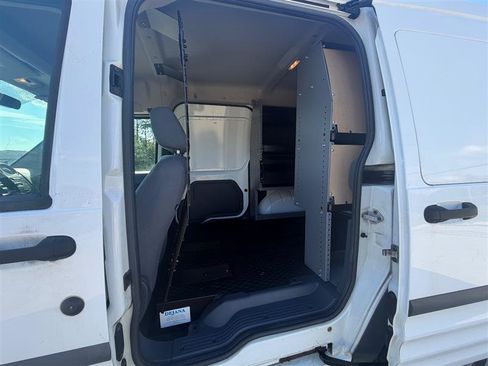 Used 2010 Ford Transit Connect XL FWD image 4