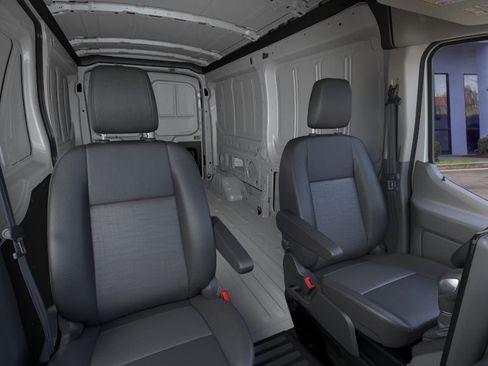 New 2026 Ford Transit 250 148 Medium Roof RWD image 39