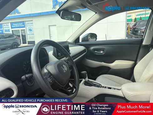 Used 2024 Honda HR-V LX image 7