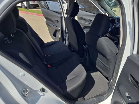 Used 2025 Nissan Kicks Play S FWD image 15