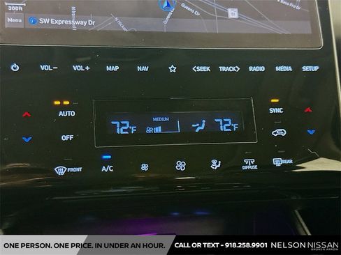 Used 2022 Hyundai Tucson Limited image 16