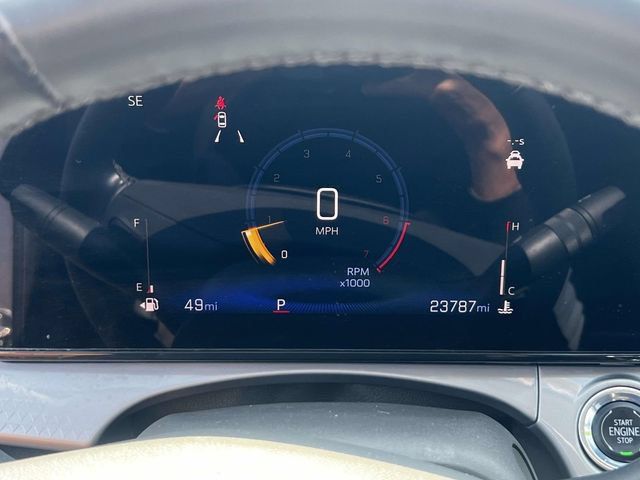 Used 2024 Chevrolet Trax LT w/ Driver Confidence Package FWD image 25