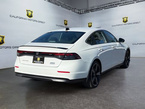 Used 2024 Honda Accord Sport image 5