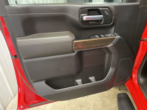 Used 2021 Chevrolet Silverado 2500 LT w/ Convenience Package image 27