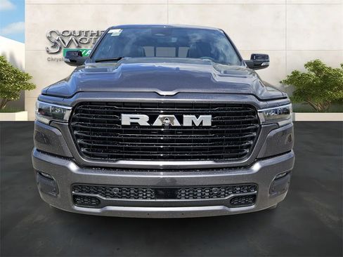 New 2026 RAM 1500 Laramie w/ Sport Appearance Package AWD/4WD image 8