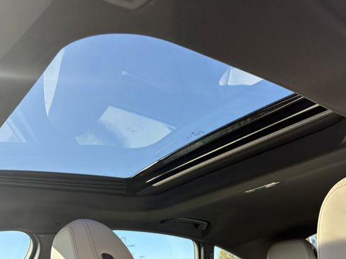 Used 2025 BMW i4 xDrive40i w/ Premium Package image 27