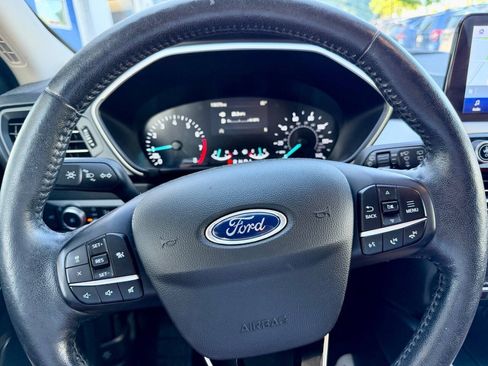 Used 2020 Ford Escape SEL AWD/4WD image 29
