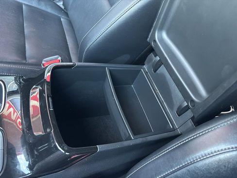 Used 2022 Kia Telluride S image 48