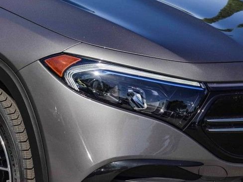 Used 2023 Mercedes-Benz EQB 350 4MATIC SUV image 9