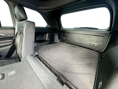 Used 2023 Jeep Grand Cherokee Altitude RWD image 33