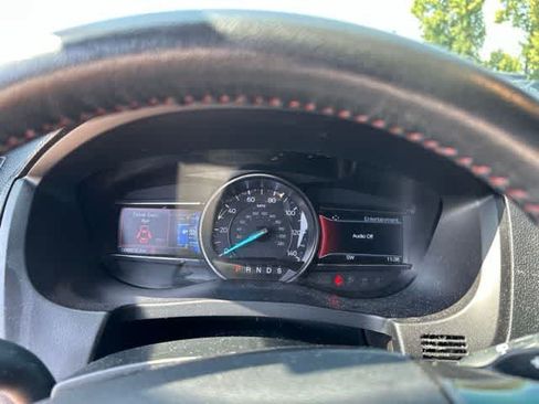 Used 2019 Ford Explorer Sport w/ Equipment Group 401A AWD/4WD image 15