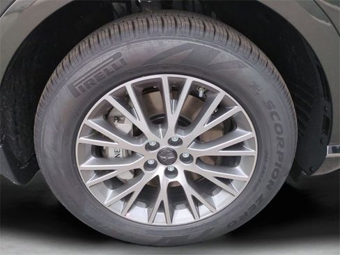 Used 2025 Genesis GV80 2.5T Standard image 9