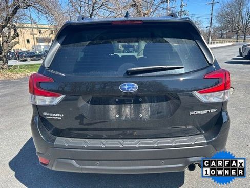 Certified 2023 Subaru Forester Limited image 5