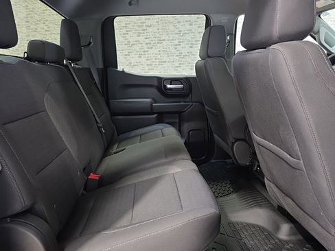 Used 2022 Chevrolet Silverado 1500 Custom image 13