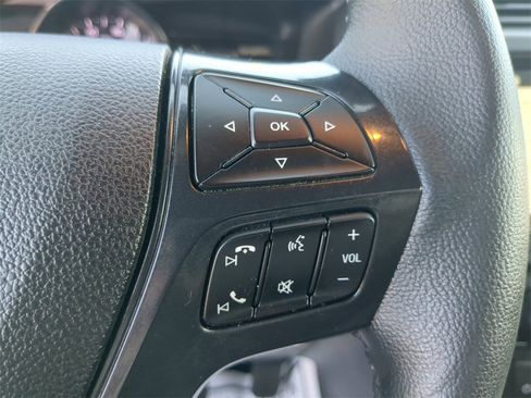 Used 2018 Ford Explorer XLT w/ Equipment Group 202A image 30