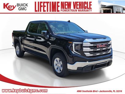 New 2025 GMC Sierra 1500 SLE w/ Preferred Package