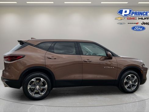 Used 2023 Chevrolet Blazer LT w/ Driver Confidence Package image 5