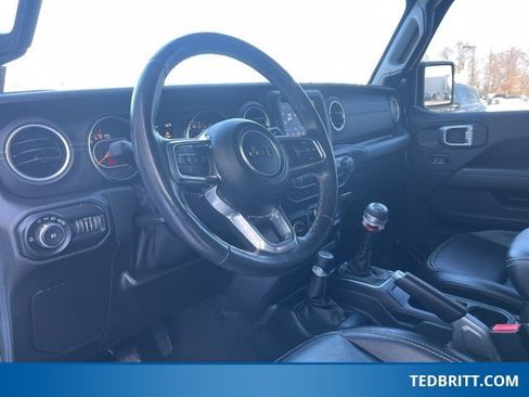 Used 2021 Jeep Wrangler Unlimited Sahara w/ LED Lighting Group image 24