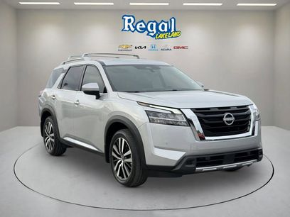 Used 2024 Nissan Pathfinder Platinum
