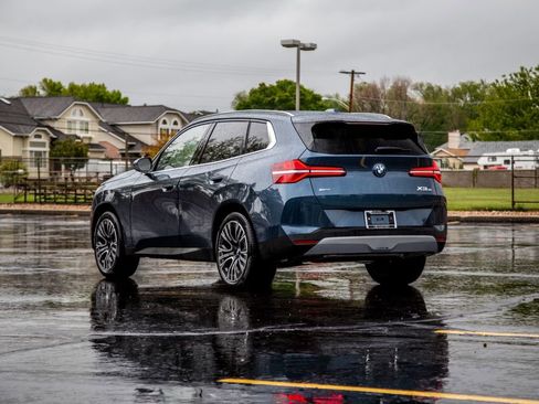 New 2026 BMW X3 xDrive30 w/ Premium Package AWD/4WD image 3