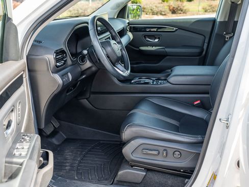 Used 2024 Honda Pilot EX-L image 22