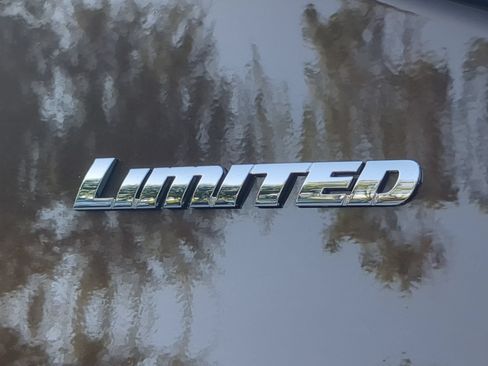 Used 2023 Toyota Tundra Limited AWD/4WD image 47