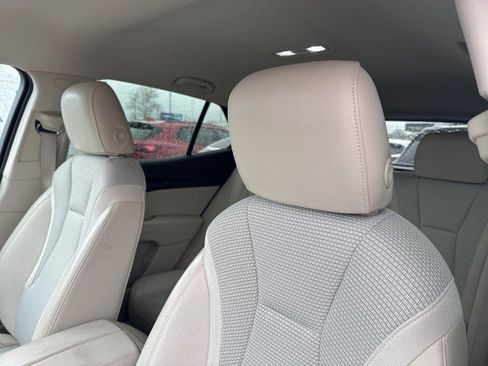 Used 2023 Buick Envision Preferred image 10